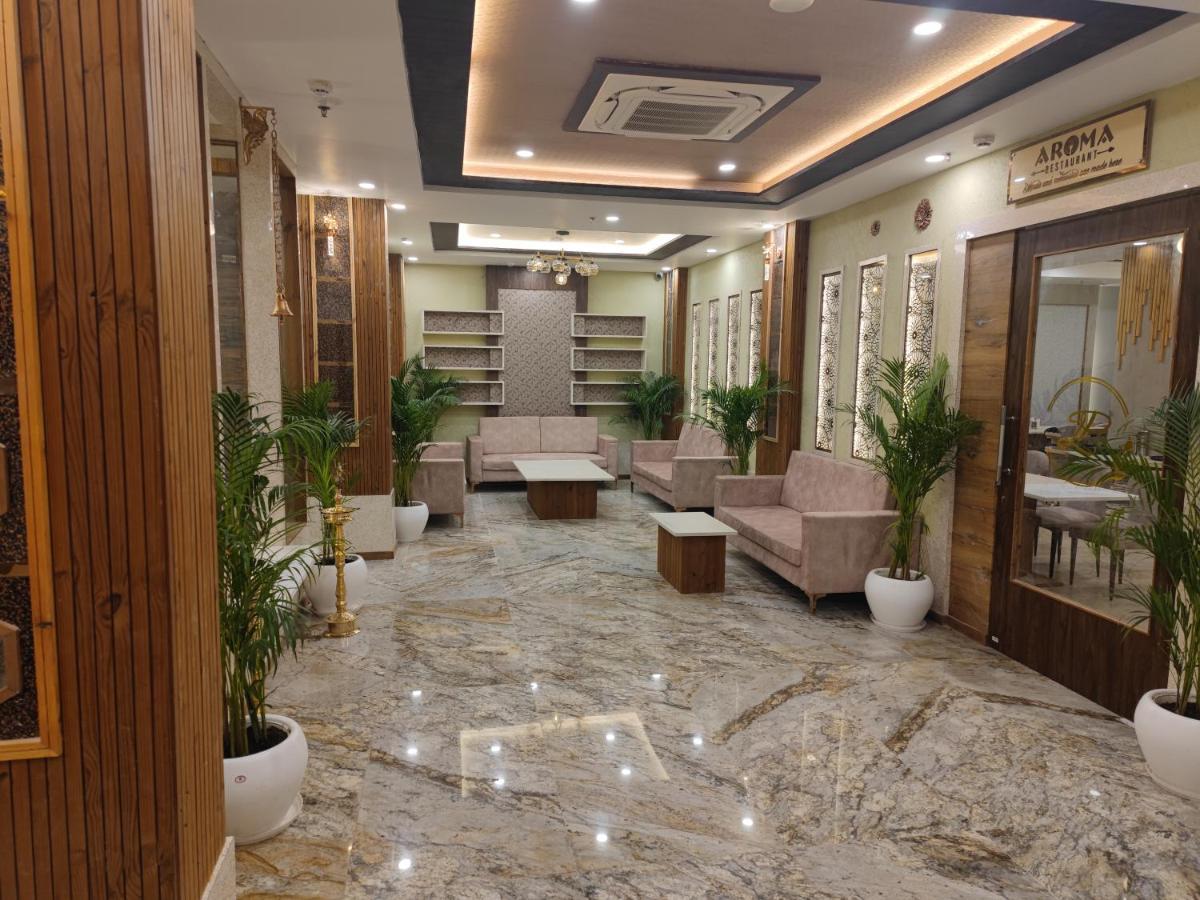 Hotel Prime Land Varanasi Exterior foto