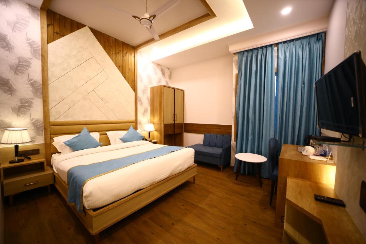 Hotel Prime Land Varanasi Exterior foto